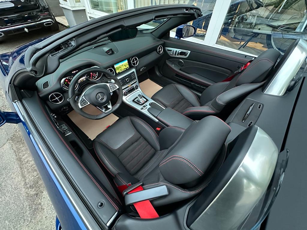 Mercedes-Benz SLC 300