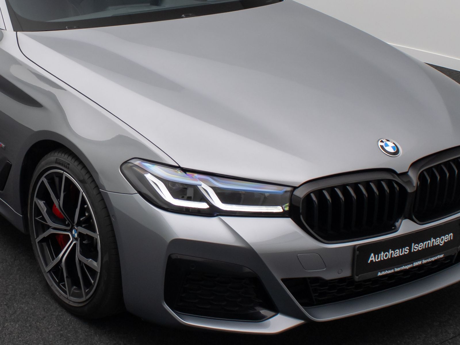 Fahrzeugabbildung BMW 540d xD M Sport Pro Kamera Laser HUD DAB H/K 19"