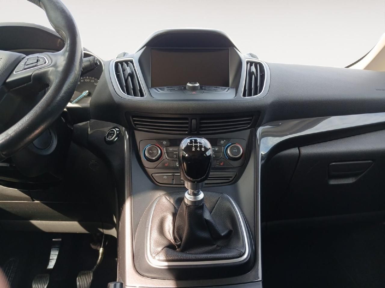 Fahrzeugabbildung Ford C-MAX Titanium