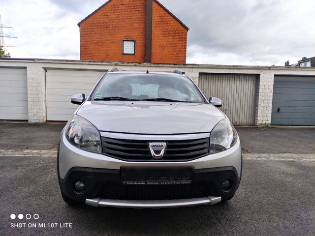 Dacia Sandero Stepway 2011