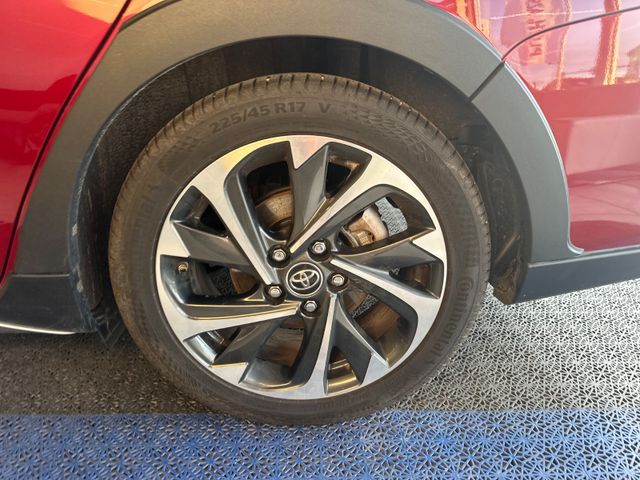 Toyota Auris Touring Sports Hybrid Free Style