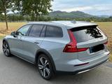 Volvo V60 CrossCountry B4 D AWD Ultimate VolvoGarantie - Volvo V60 Cross Country Ultimate mit Diesel-Antrieb