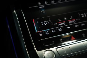 2019 AUDI Q8 — миниатюра 31
