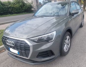 Audi Q3 - 1