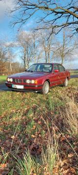 BMW 525 TDS E34 mit H-Kennzeichen zwischen... - BMW 525 aus 1992