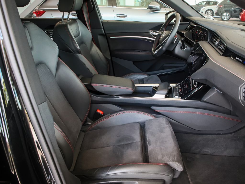 Audi Q8 e-tron 50 qu. 2x S line AHK Pano Matrix 360° foto 5
