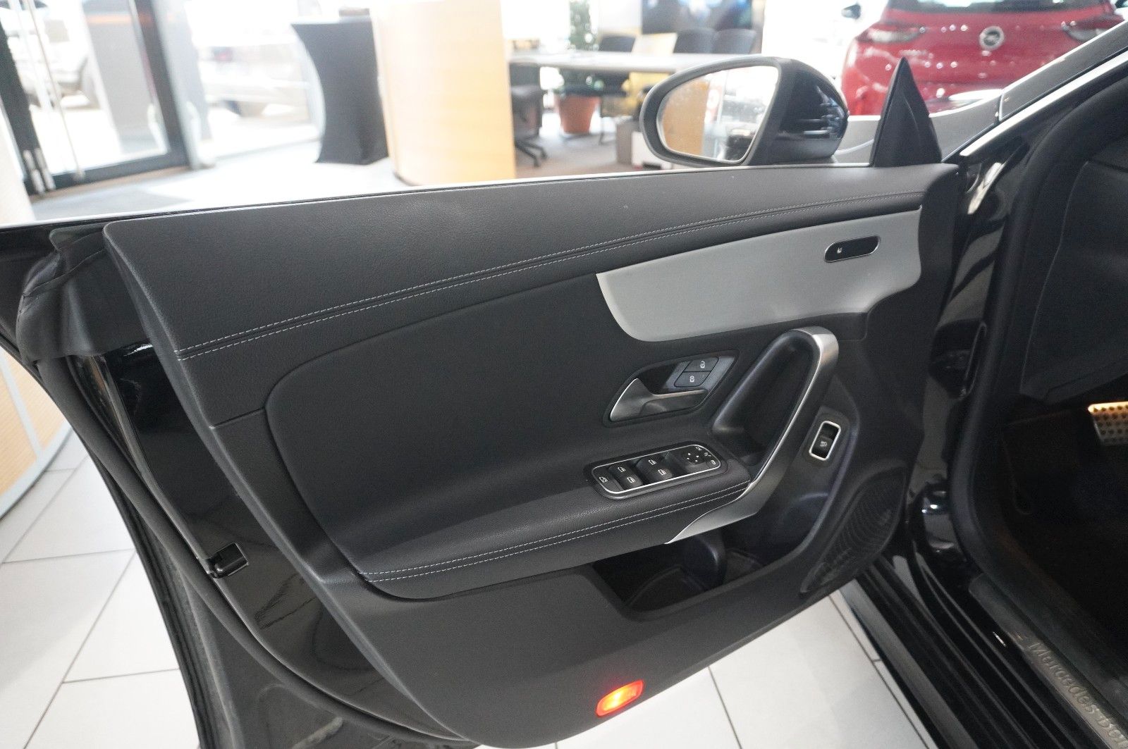 Fahrzeugabbildung Mercedes-Benz CLA SB 200 AMG LINE 7G-DCT NAVI/LED/KAMERA/DAB+