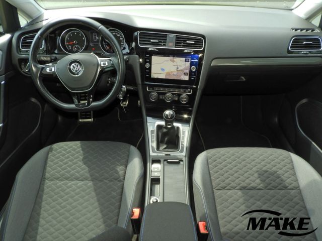 Golf 1.0 TSI Join ALU NAVI STDHZG PDC KLIMA