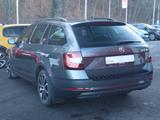 Skoda Octavia Combi 1.5 TSI DSG Soleil LED Navi DAB - Skoda Octavia SOLEIL mit Benzin-Antrieb