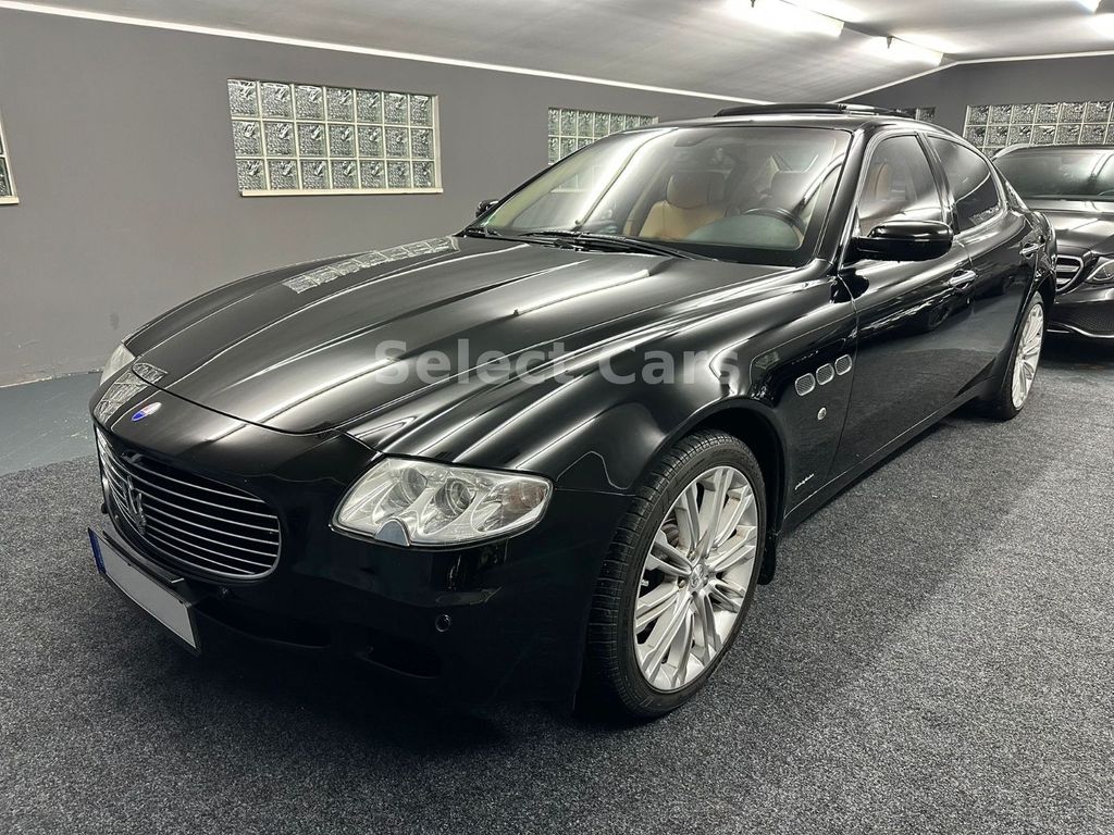 Maserati Quattroporte