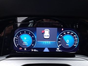 Volkswagen Golf - 6