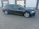 Audi A4 Avant basis Klima Alu Automatic Xenon Navi - Audi Gebrauchtwagen in Frankfurt