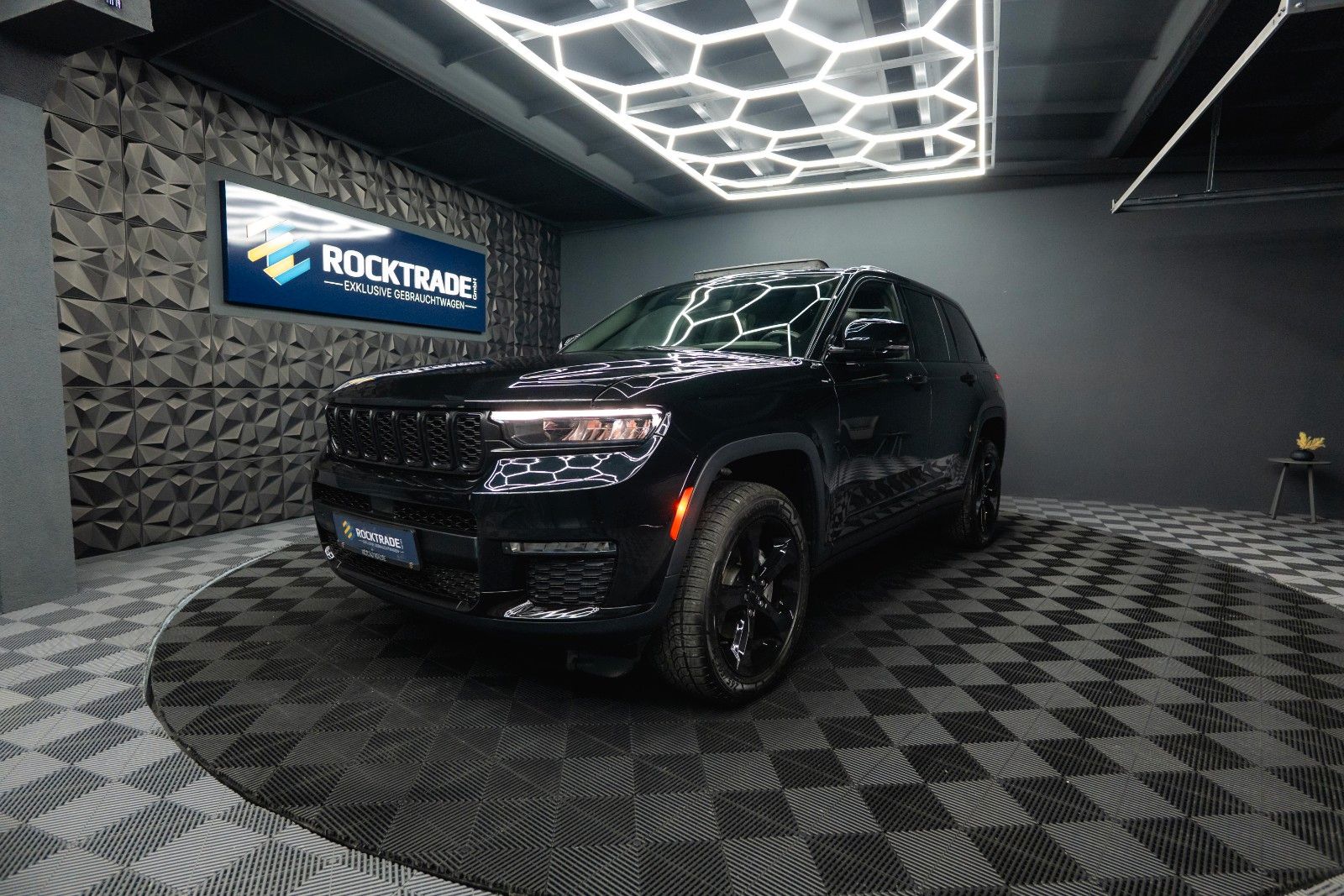 Fahrzeugabbildung Jeep Grand Cherokee 3.6 4x4 Altitude *ACC*Pano*LED*