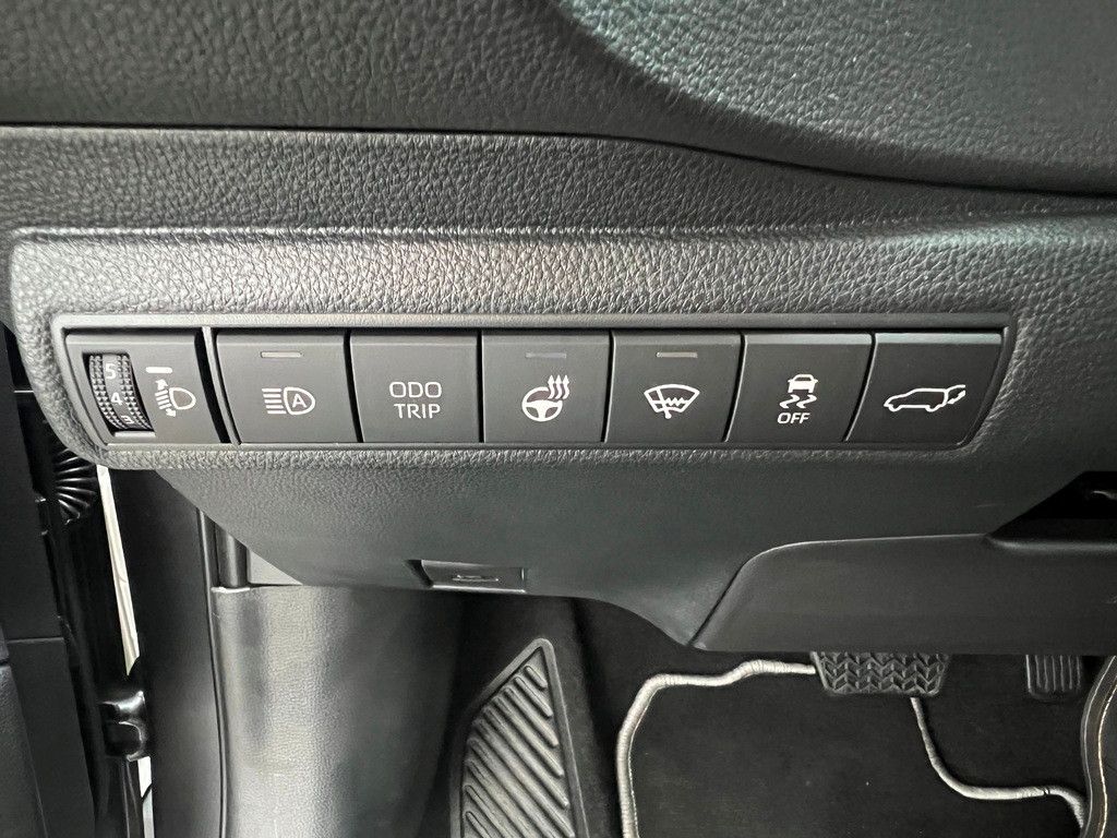 Fahrzeugabbildung Toyota Corolla Touring Sports 2.0 Hybrid Teamplayer
