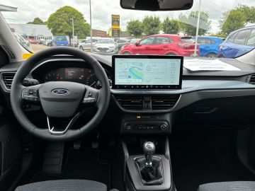 Bild 11 Ford Focus Turnier Active Navi Soundsystem B & O LED