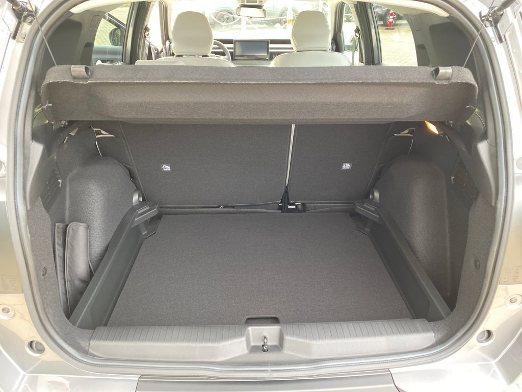 Fahrzeugabbildung Citroën C3 Aircross Turbo 100 PLUS *Winterpaket*Cam*CP*
