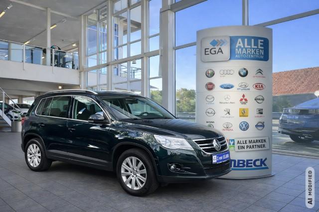 Volkswagen Tiguan 1.4 TSI BMT*TEAM*AHK SCHWENKBAR*17" ALU*A