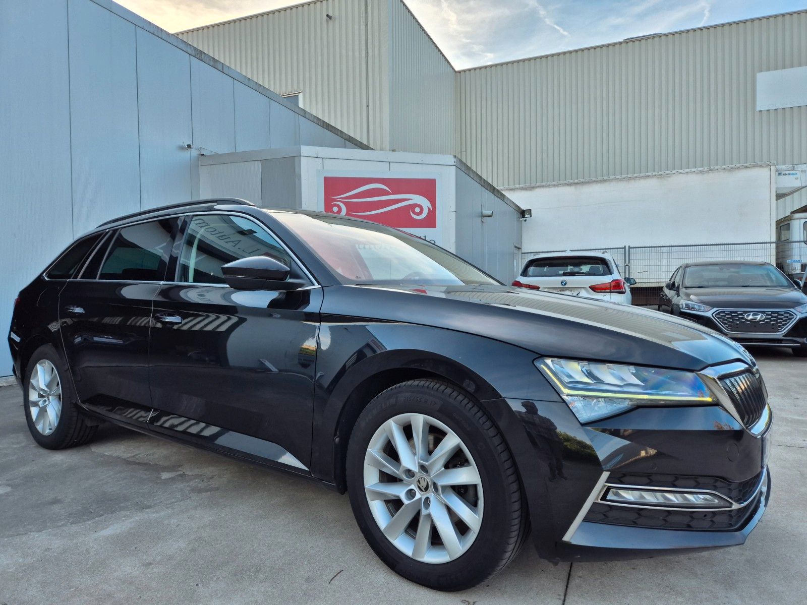 Skoda Superb 1.4 TSI IV / PHEV HYBRID / DSG / 2022 !