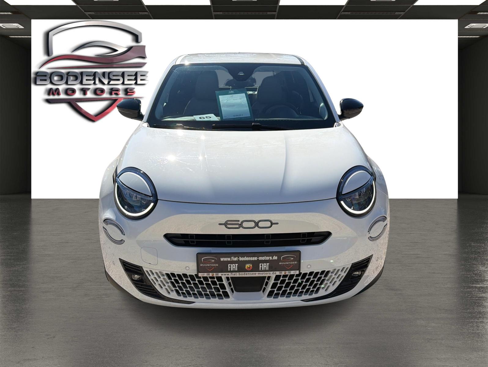 Fiat 600 Hybrid La Prima