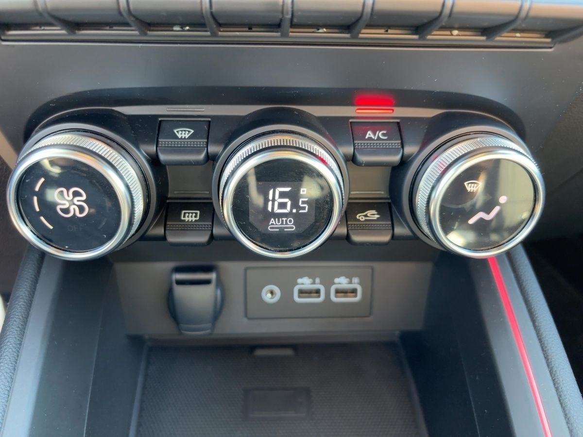 Fahrzeugabbildung Renault Clio ESPRIT ALPINE TCE 90 Navi SHZ Kamera