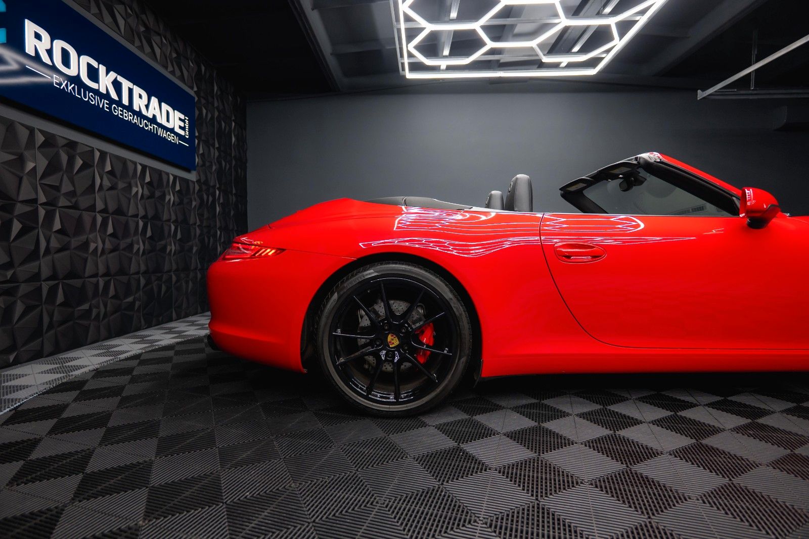 Fahrzeugabbildung Porsche 991 911 Carrera S Cabriolet Chrono+ *Sportabgas*