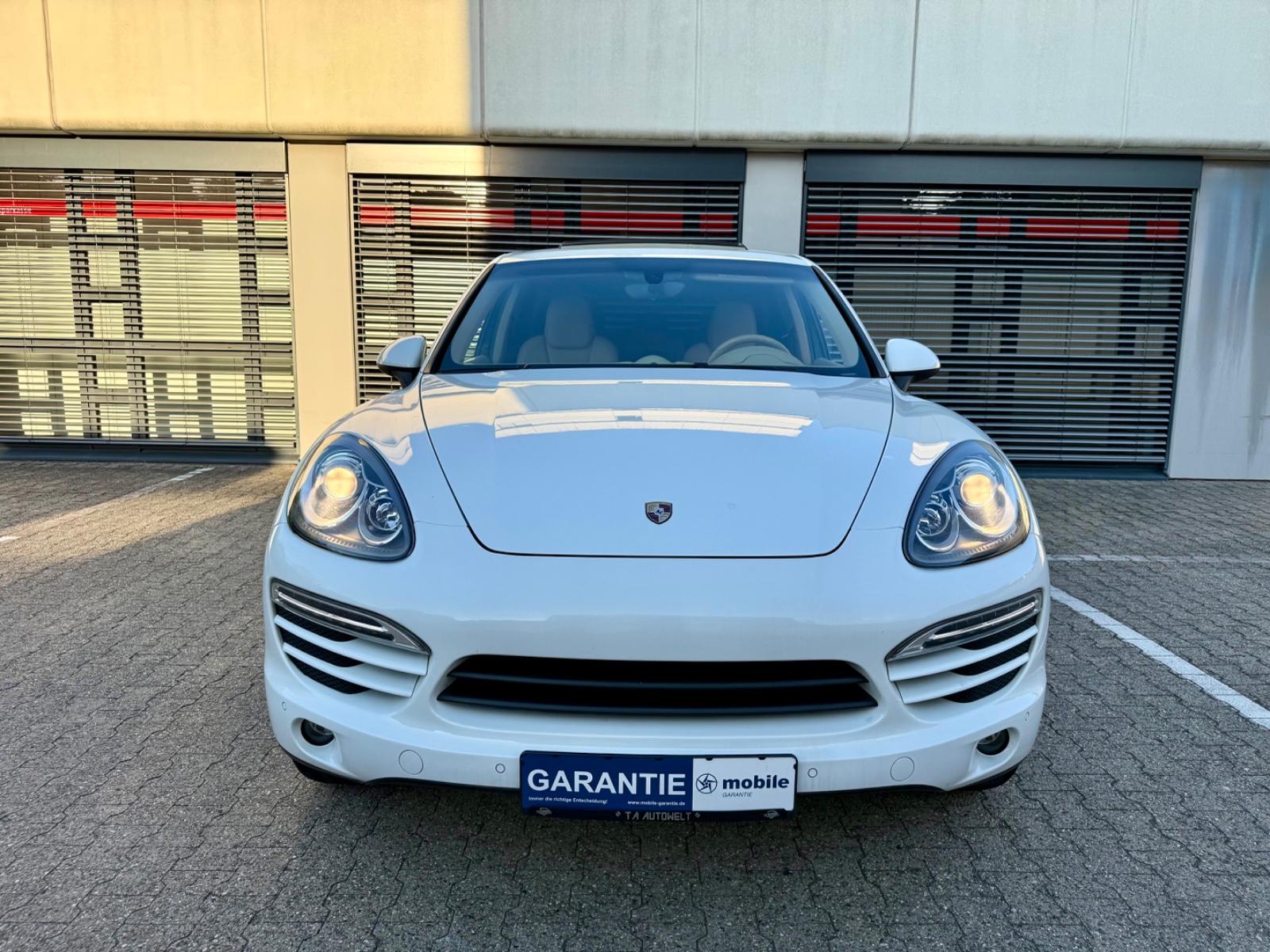 Porsche Cayenne*Sport*Schiebedach*20Zoll*Navi*Bose Sound
