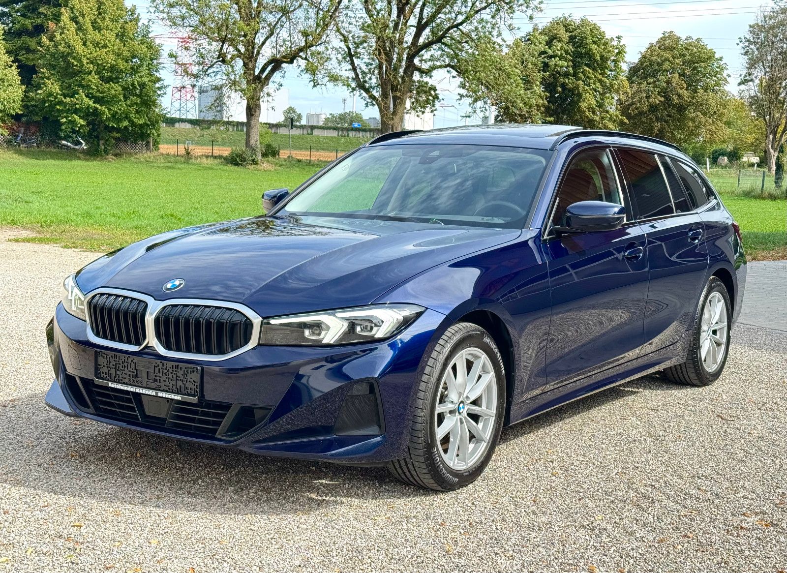 BMW 320d Touring Aut. Pano Kamera ACC Unfallfrei imagem 3