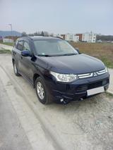 Mitsubishi Outlander 2.2 DI-D Top Zustand 