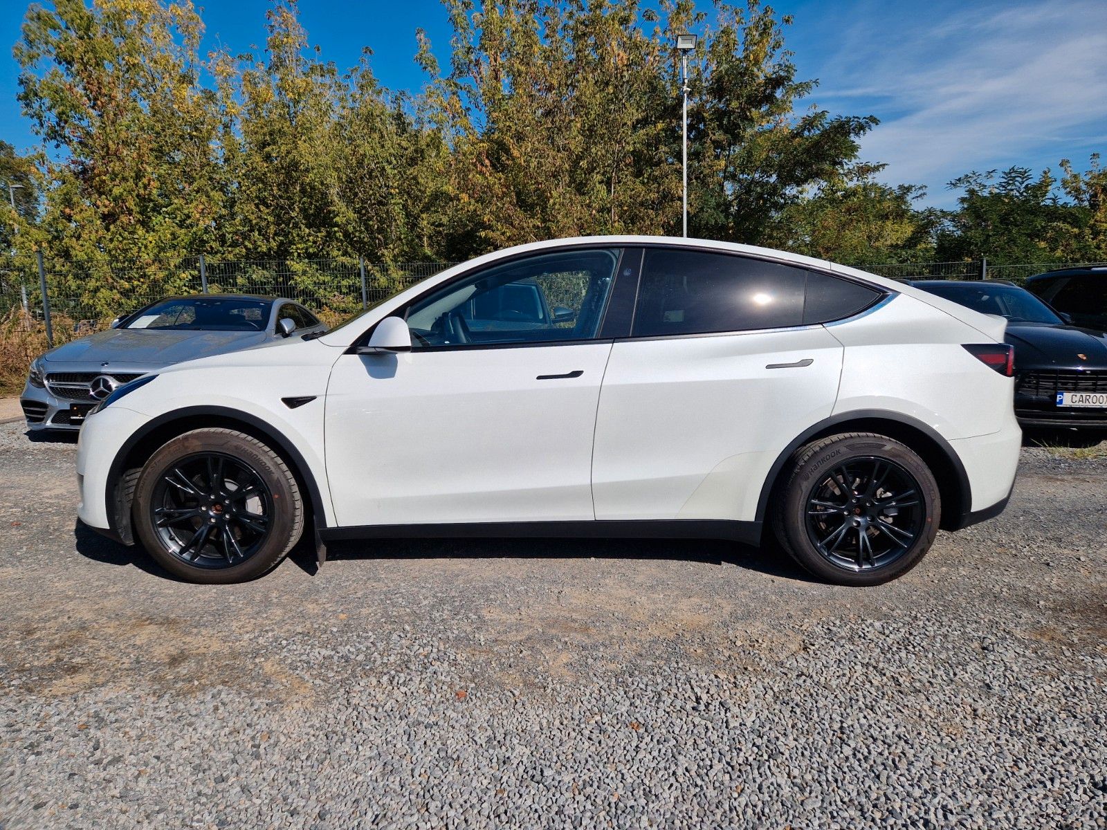 Tesla Model Y Long Range Dual Motor AWD imagem 3