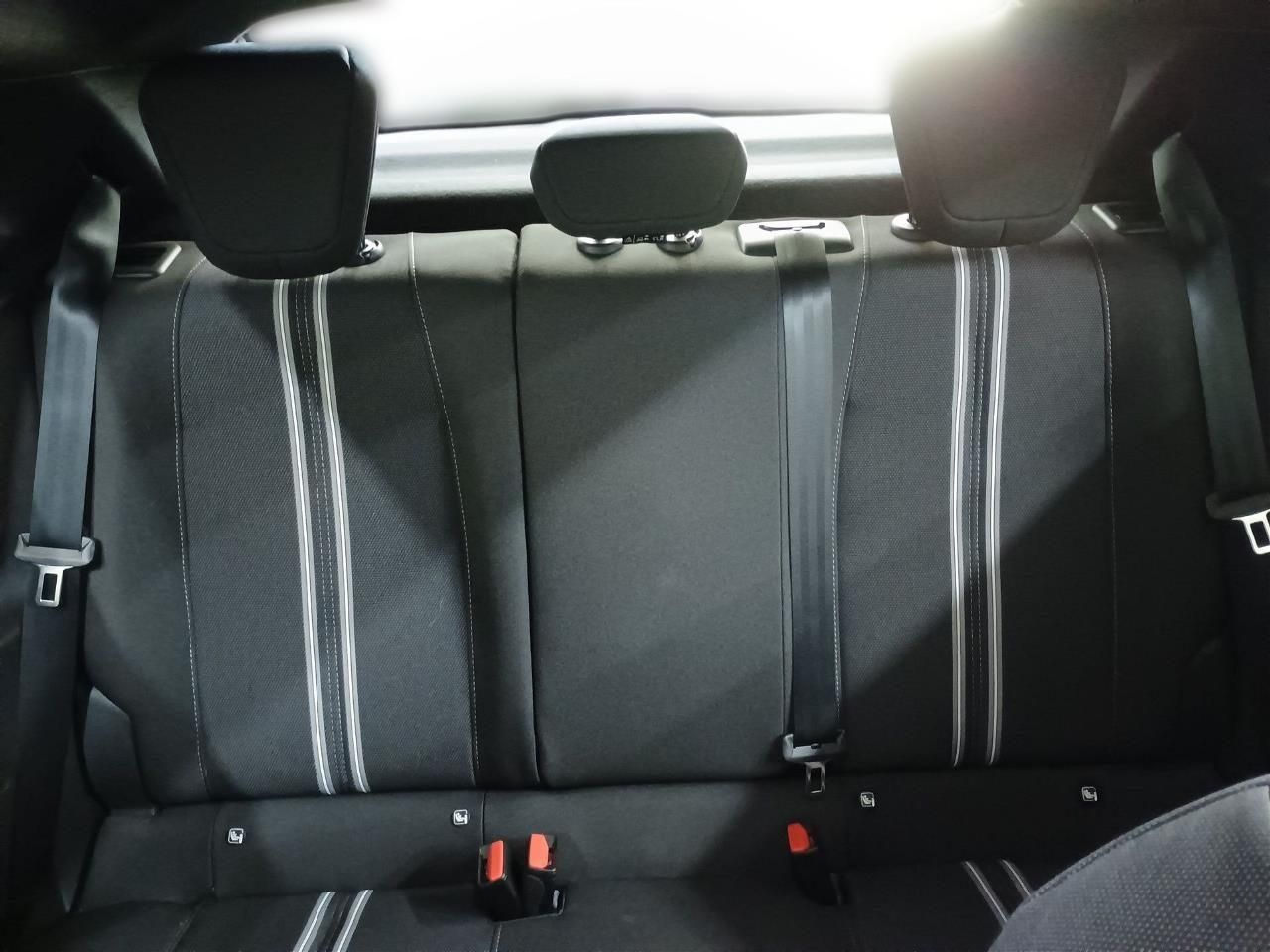 Fahrzeugabbildung Opel Corsa F 1.2T GS