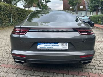 Porsche Panamera - 9