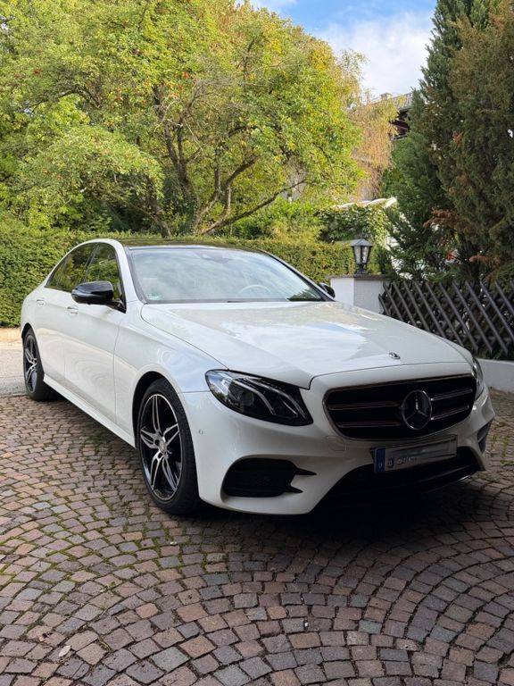 Image of Mercedes-Benz E 250