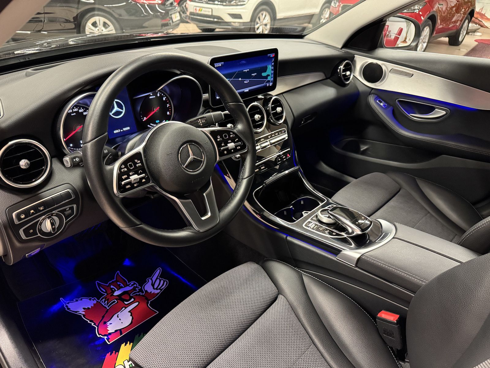Fahrzeugabbildung Mercedes-Benz C 300 T Aut. /LED/HuD/Distro/Spur/VZE