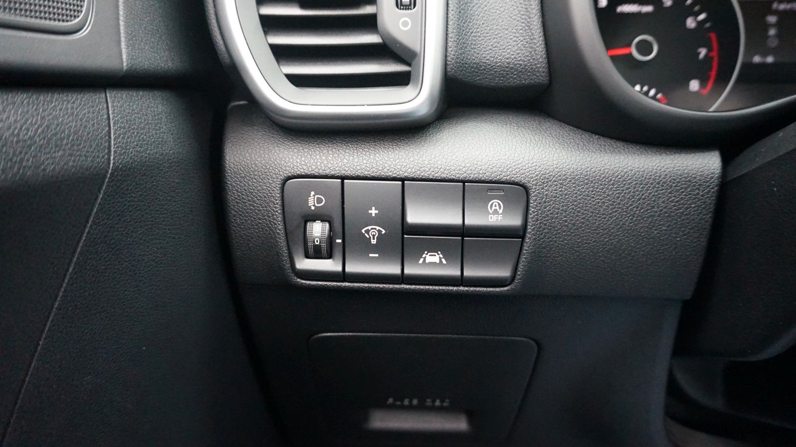 Fahrzeugabbildung Kia Sportage Spirit 4WD Pano Navi