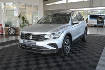 Volkswagen Tiguan - 3