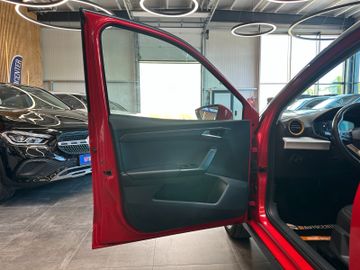 MYAUTOCENTER – Gebraucht- und Jahreswagen mit Werkstattservice in Pfaffenhofen Seat Arona *1.Hand*19%*Tempo*Navi*Spurass*LED*
