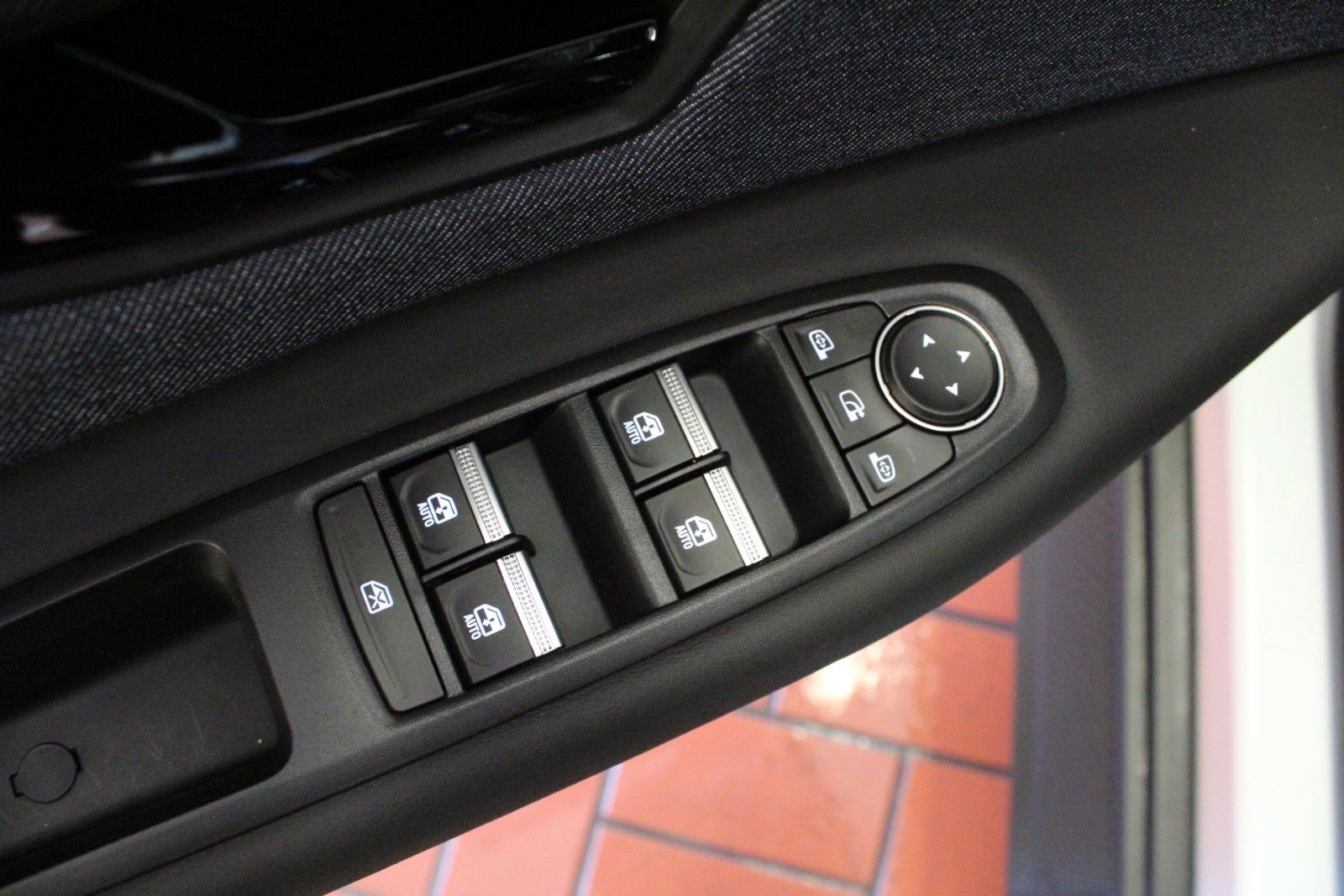 Fahrzeugabbildung Renault R 5 150 Comfort Range Techno  *Vollausstattung*