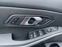 BMW 318 - Vorschau Bild 17