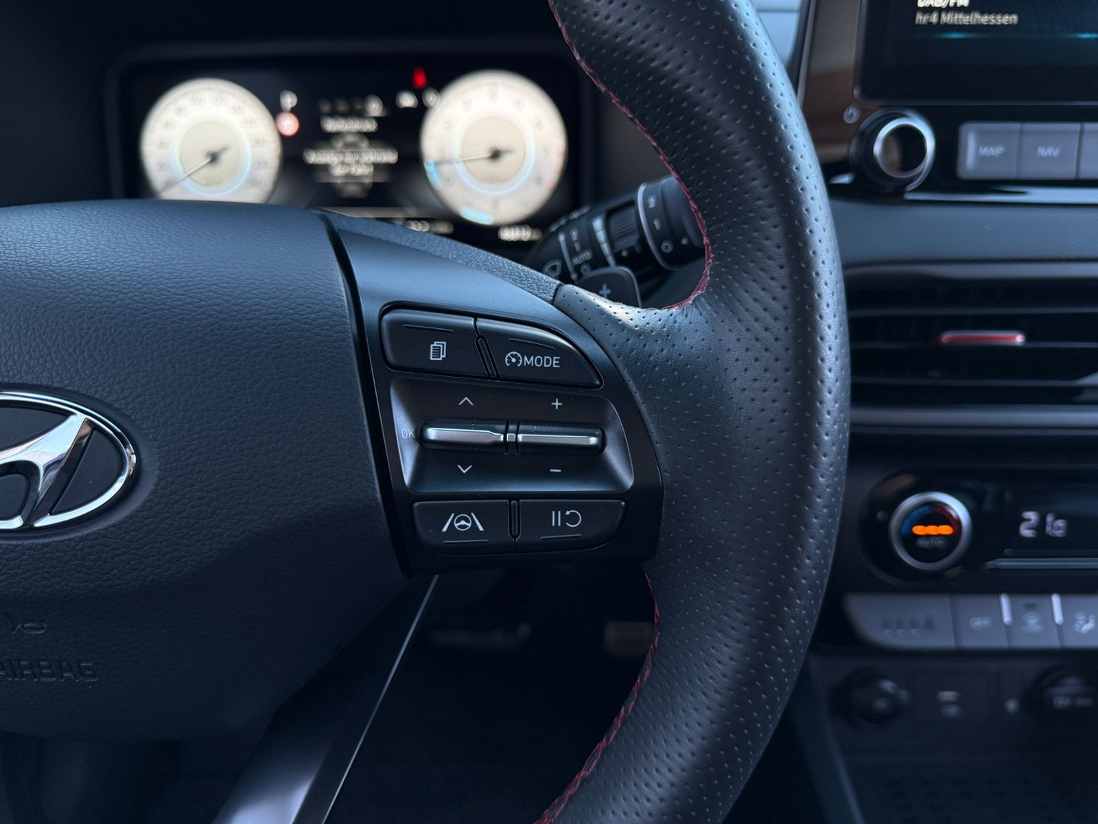 Fahrzeugabbildung Hyundai KONA N Line 2WD LED NAV RFK SHZ ALU