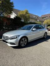 Mercedes-Benz C 300 Autom. -, TÜV NEU, Bremsen Neu! - Mercedes-Benz C 300 in Wiesbaden