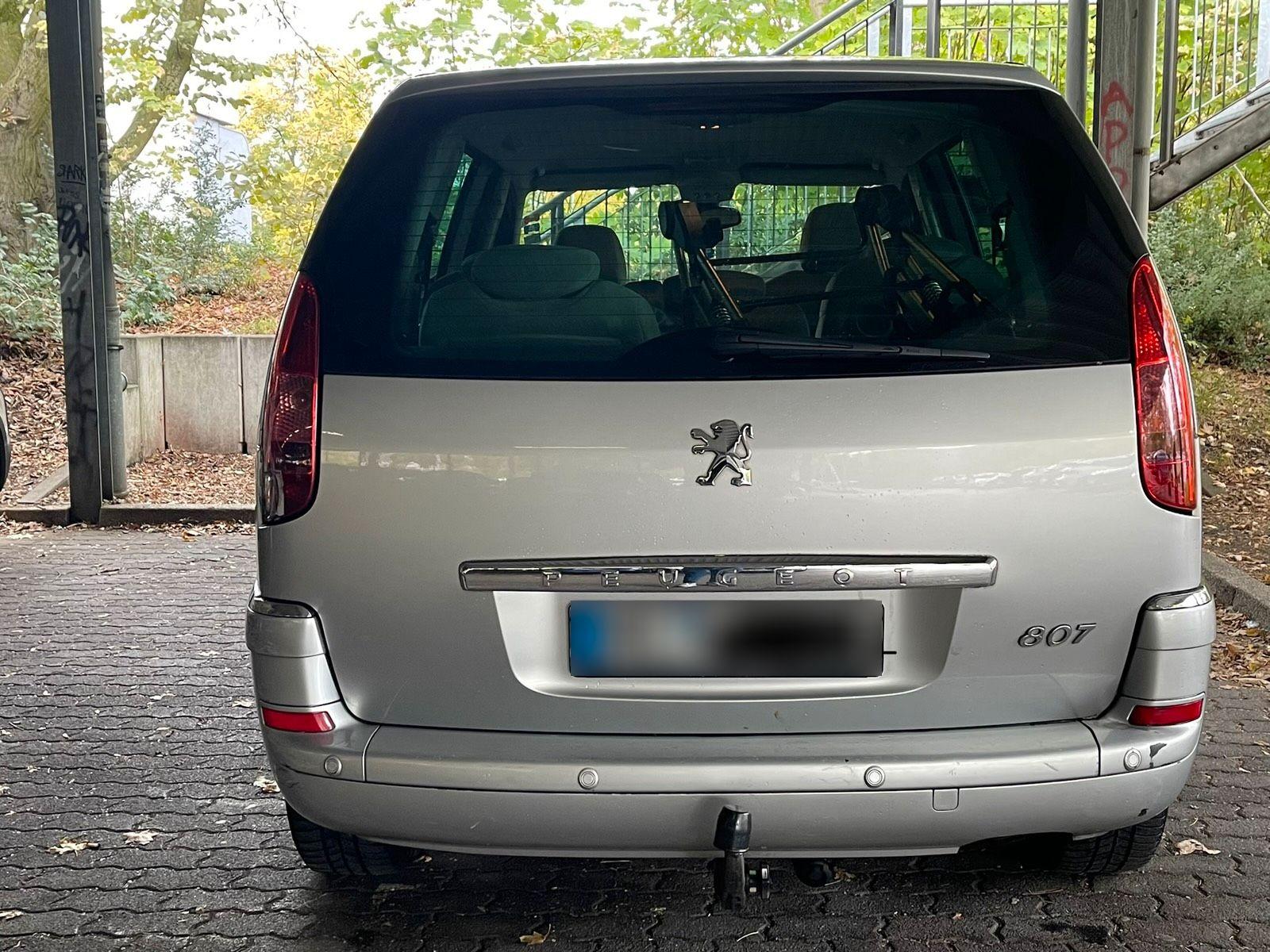 Peugeot 807 2008 — interior