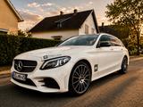 Mercedes-Benz C 400 4MATIC T Autom. AMG-LINE