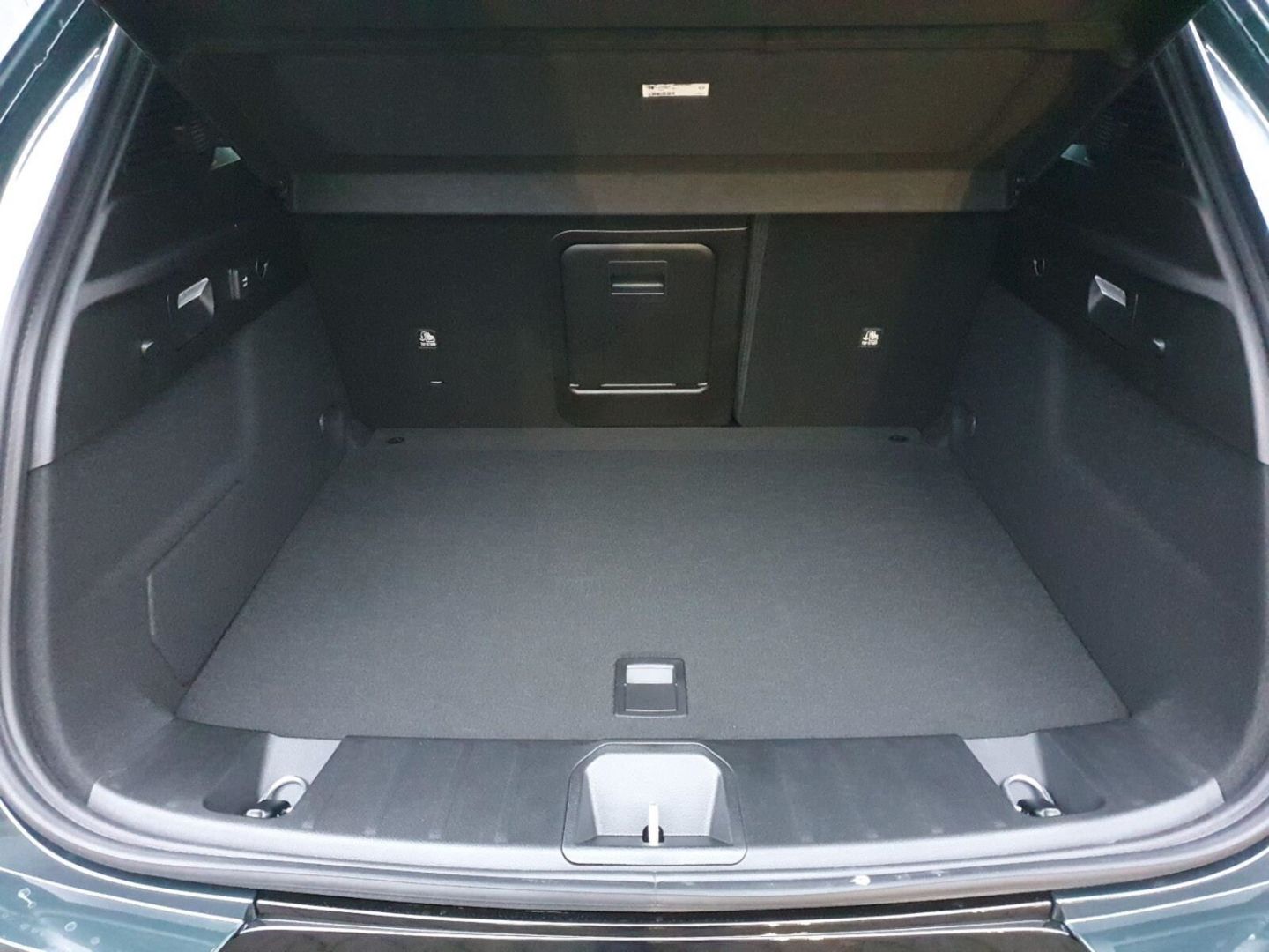 Fahrzeugabbildung Alfa Romeo Tonale Ibrida-VELOCE Ibrida 175 - 1.5 VGT Hybrid