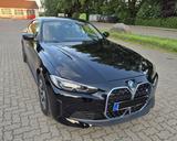 BMW i4 eDrive40 - ACC AHK HiFi 1.Hd Garantie Mst - BMW i4: mit Anhängerkupplung