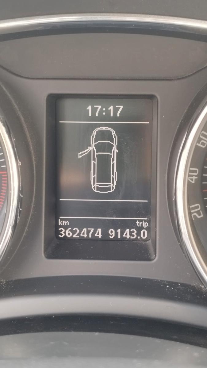 Skoda Superb 2013 — photo 9