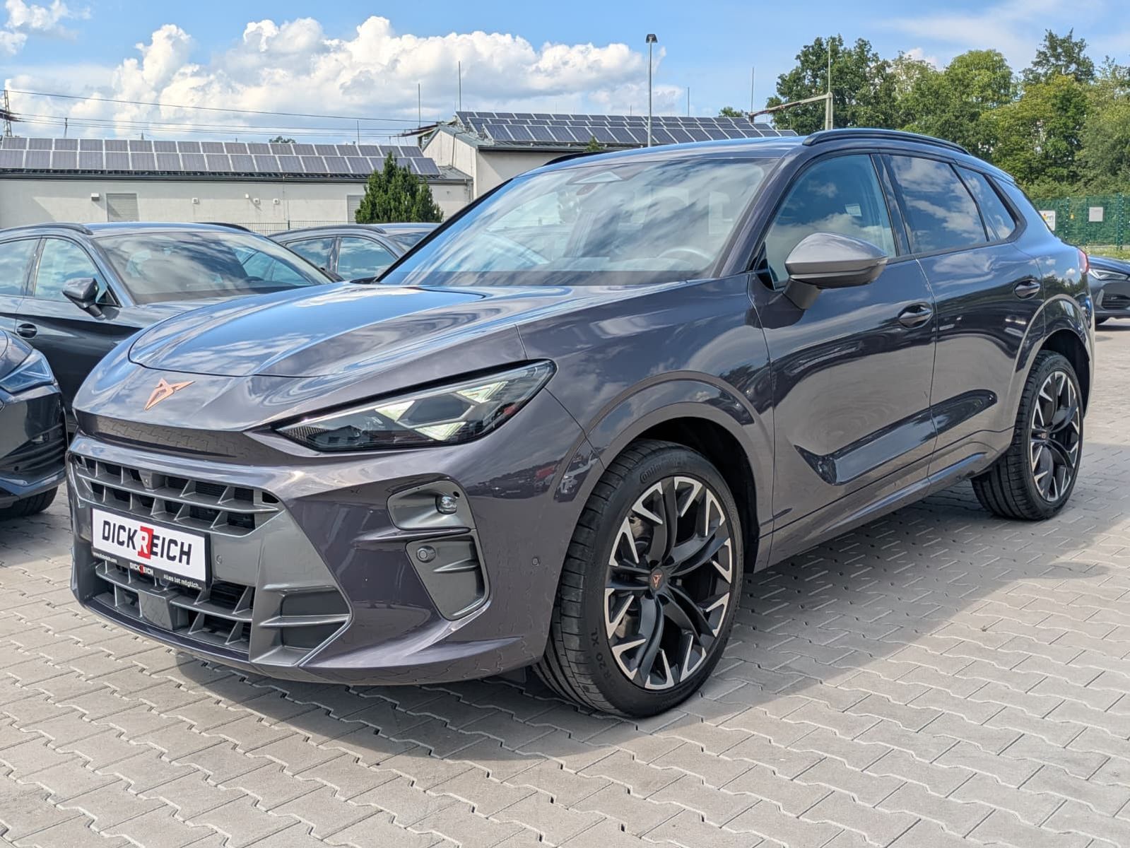 Fahrzeugabbildung CUPRA Terramar 2.0 TSI 4D VZ HUD*MATRIX*PANO*DCC*20"