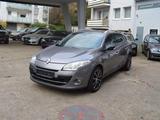Renault Megane Megane Grandtour Grandtour TCe 130 BOSE E - Renault Megane aus 2011: Bose