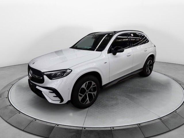Fahrzeugabbildung Mercedes-Benz GLC 300e 4M AMG+Pano+Memory+360 +TotW+Night
