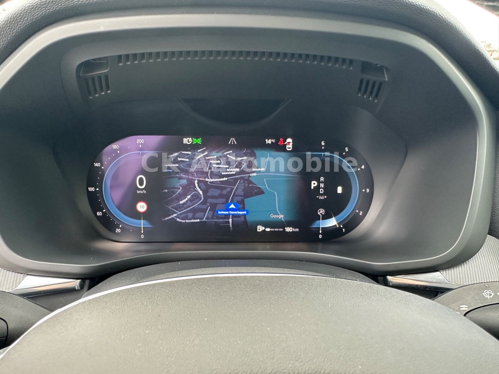 Fahrzeugabbildung Volvo XC60 B4 Plus Bright 2WD/Navi/Leder/Kam/LED/AHK