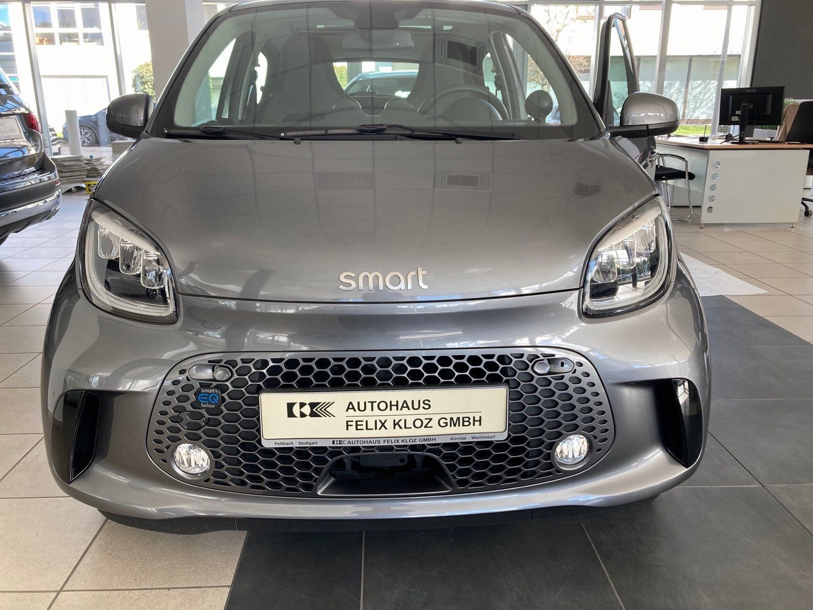 Fahrzeugabbildung Smart forfour EQ passion*Exclusive*Plus*Kamera*Sitzhz*